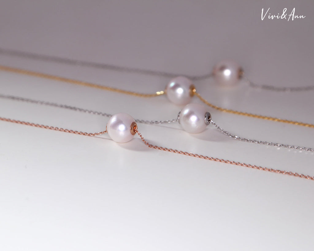 Single Akoya pearl necklace